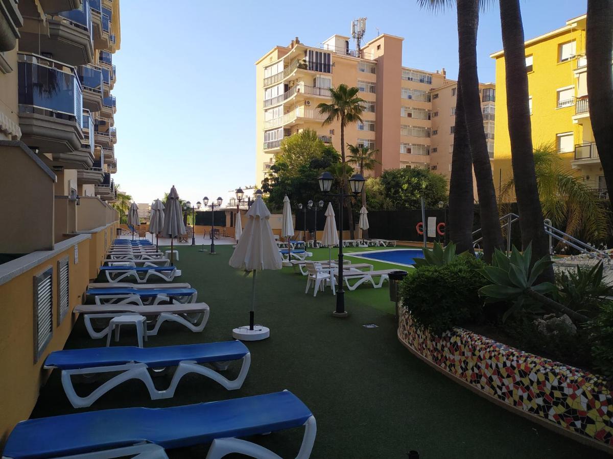 Fuengirola Apartamento Vacacional Mediterraneo Real Exterior photo